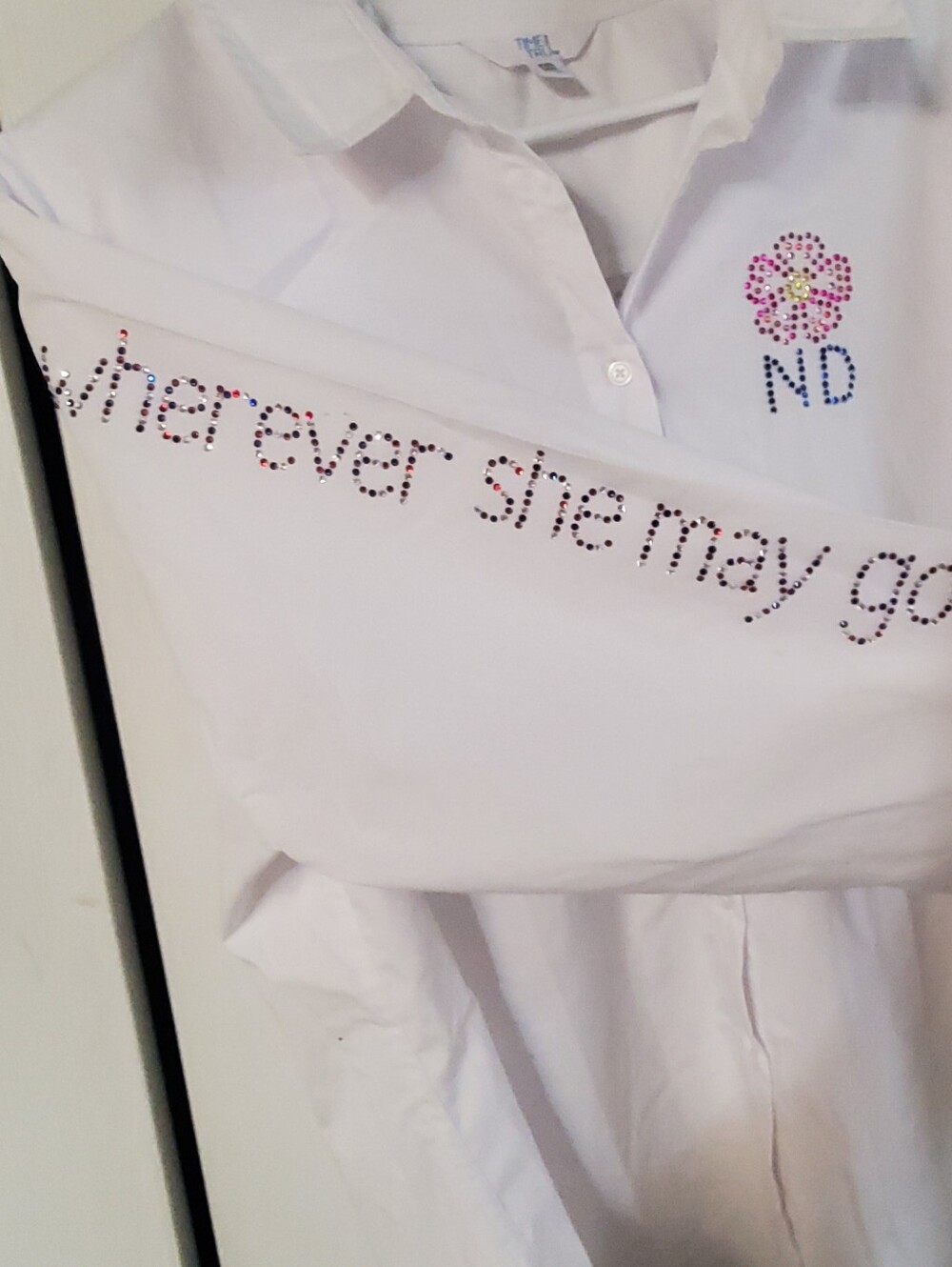 TIME AND TRU XXL 20. WHITE BUTTON UP LONG SLEEVES. DYI?? GRAPHIC - Picture 5 of 7